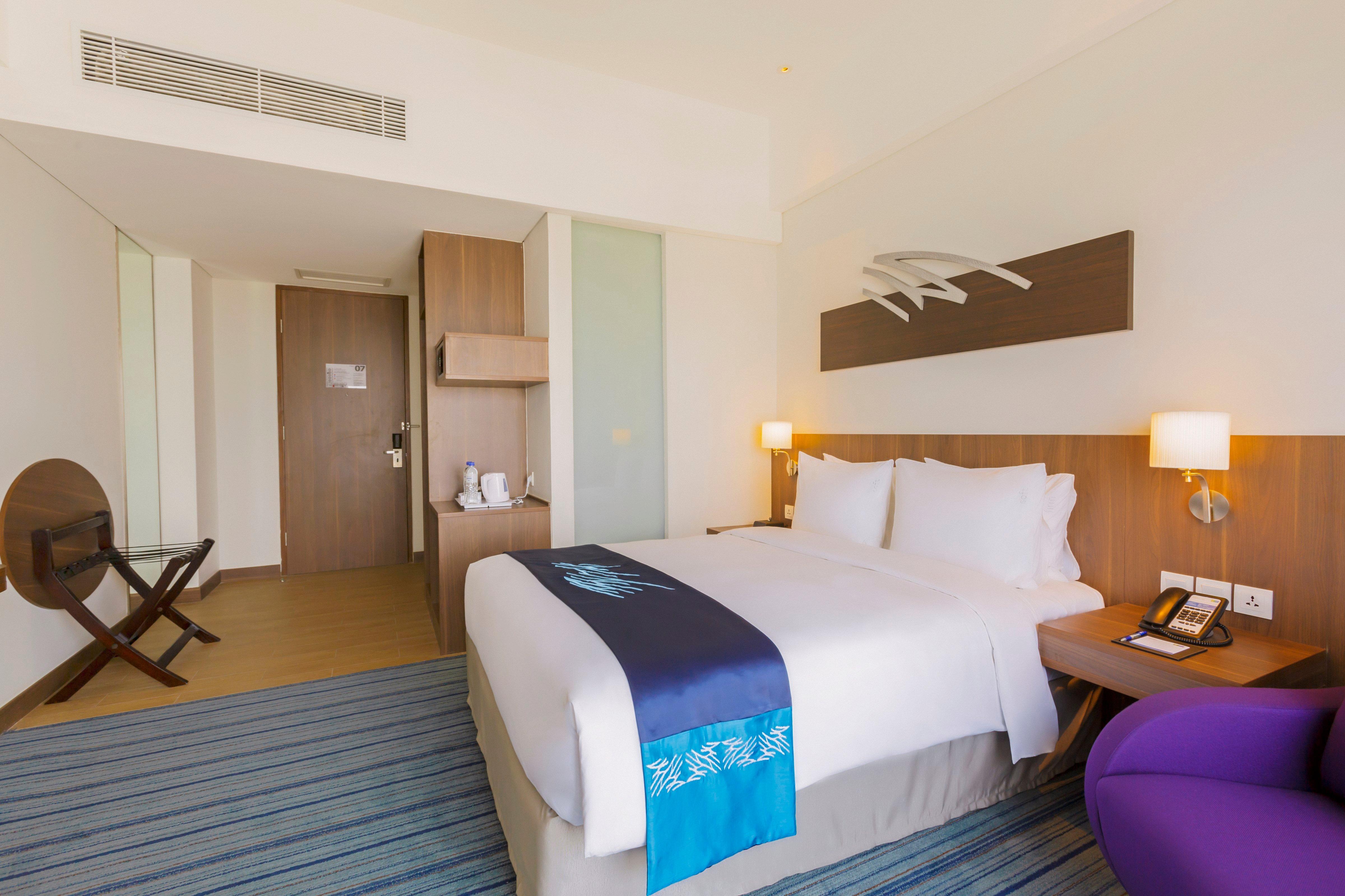 Holiday Inn Express Jakarta Pluit Citygate By Ihg Exterior photo