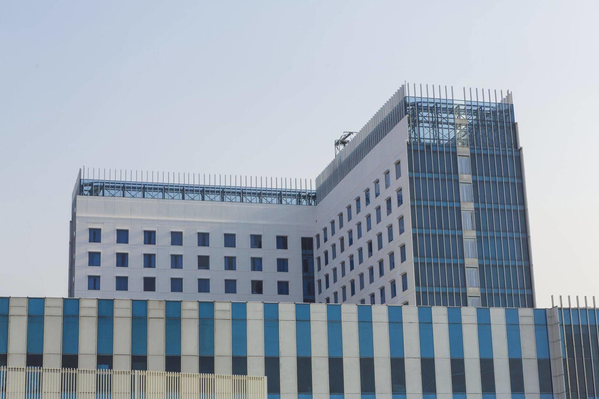 Holiday Inn Express Jakarta Pluit Citygate By Ihg Exterior photo